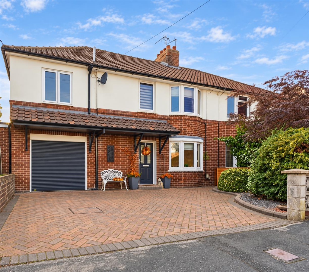 4-bed detached on Bridge Road, Bishopthorpe, £600,000