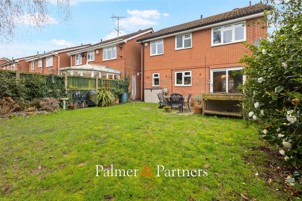 Dorchester End, Old Heath, Colchester, Essex, CO2 photo 4