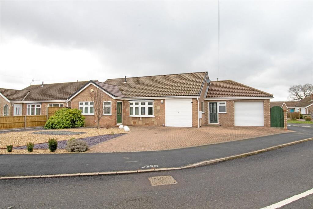 Main image of property: Grassmoor Close, North Hykeham, Lincoln, Lincolnshire, LN6