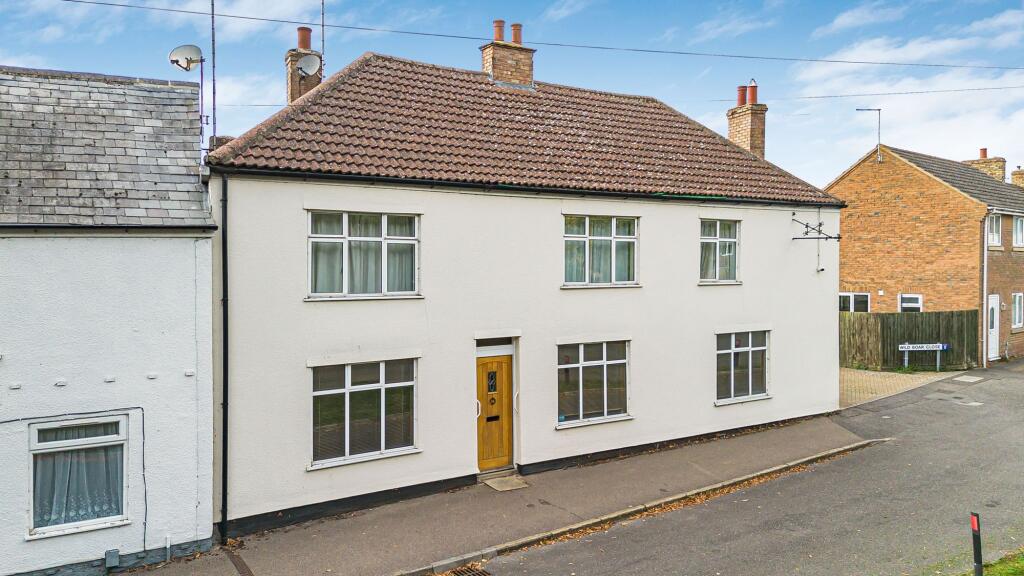 3-bed terraced on Aliwal Road, Whittlesey., £350,000