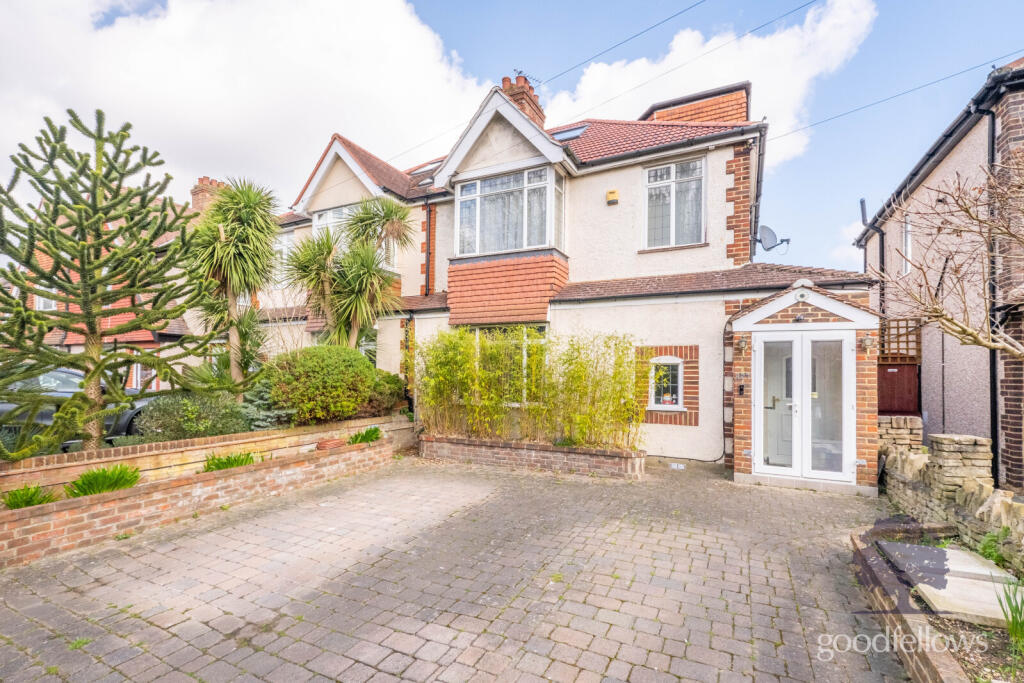 Main image of property: Commonside East, Mitcham, CR4