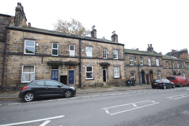 House in Leeds - View 5
