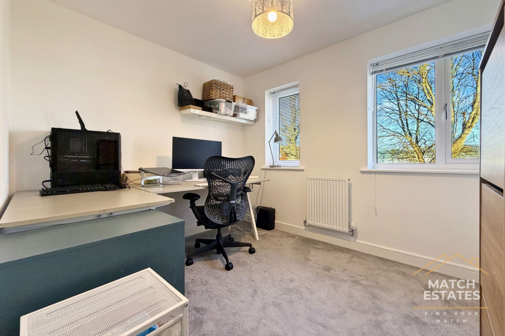 House in Folkestone, Golden Valley, Sandgate - View 2