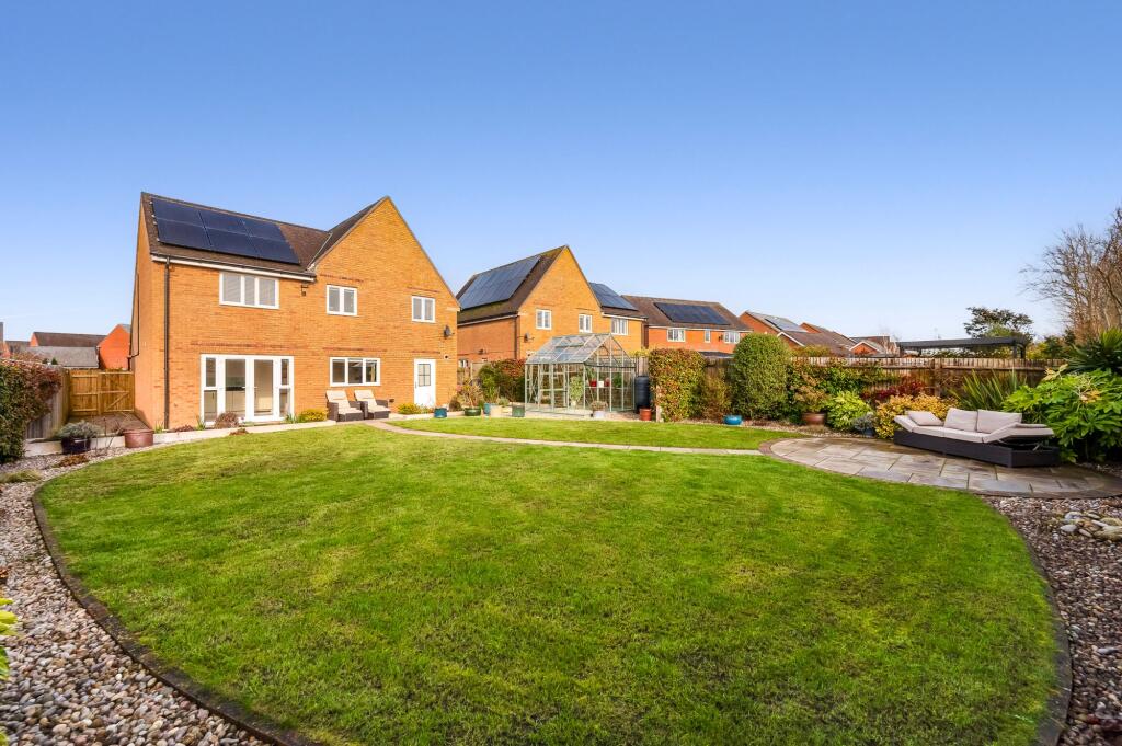 Tramway Close, Donnington, PO19 photo 4