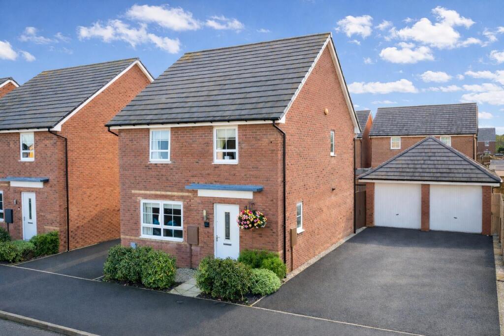 Main image of property: Phoenix Lane, Fernwood, Newark