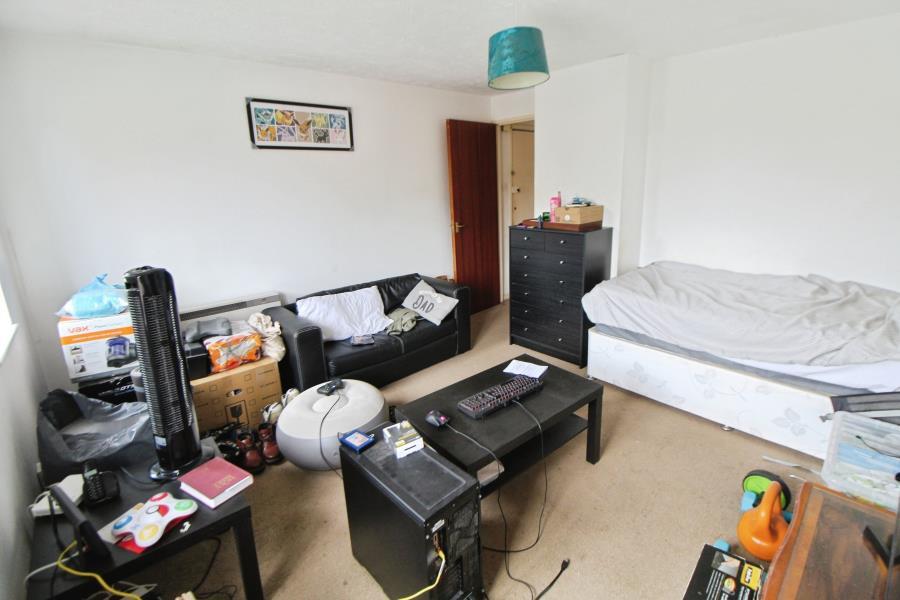 Churchfield Mews, Wexham Road photo 2