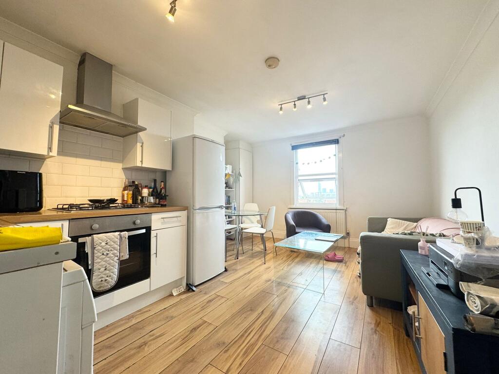 Main image of property: New Cross Road, SE14
