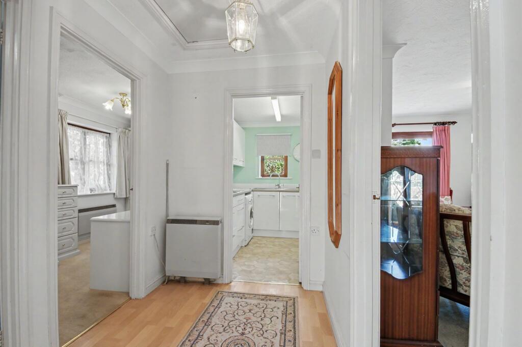 Apartment in Winchester, Northbrook, Bishop's Waltham - View 4