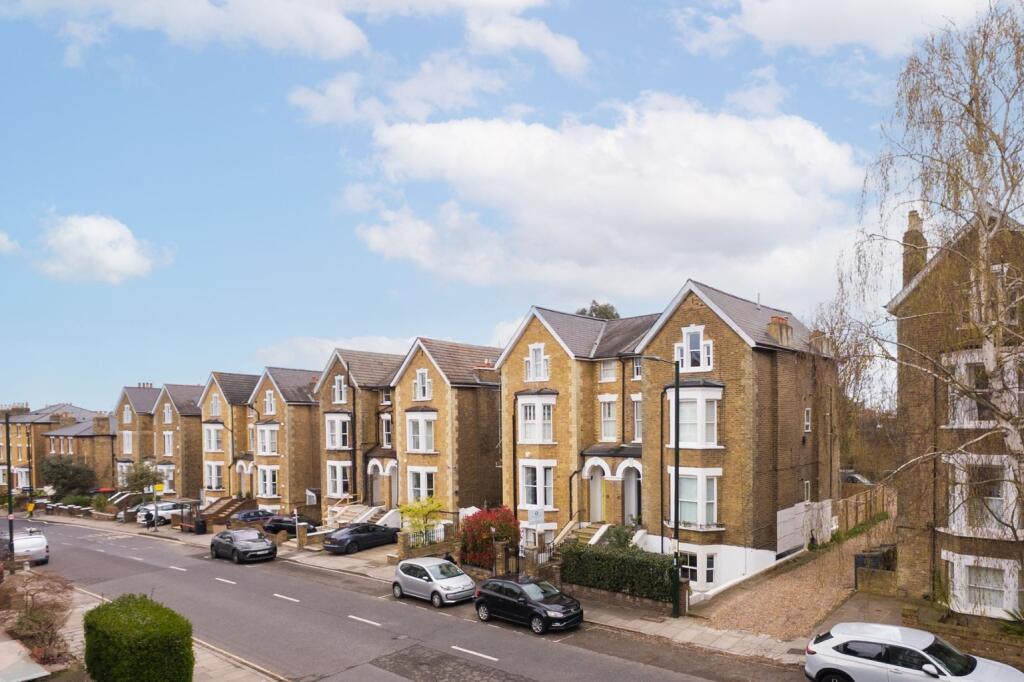 Apartment in Richmond, Petersham - View 5