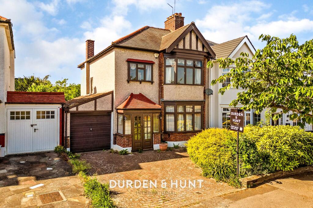 Main image of property: Monmouth Avenue, South Woodford, E18