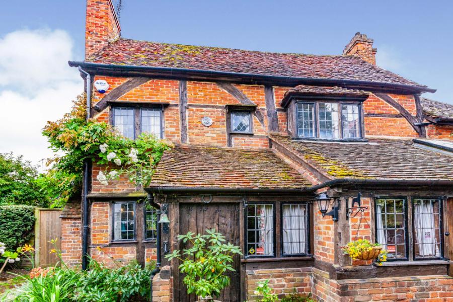 Main image of property: The Moor, Cookham, Maidenhead, Berkshire, SL6