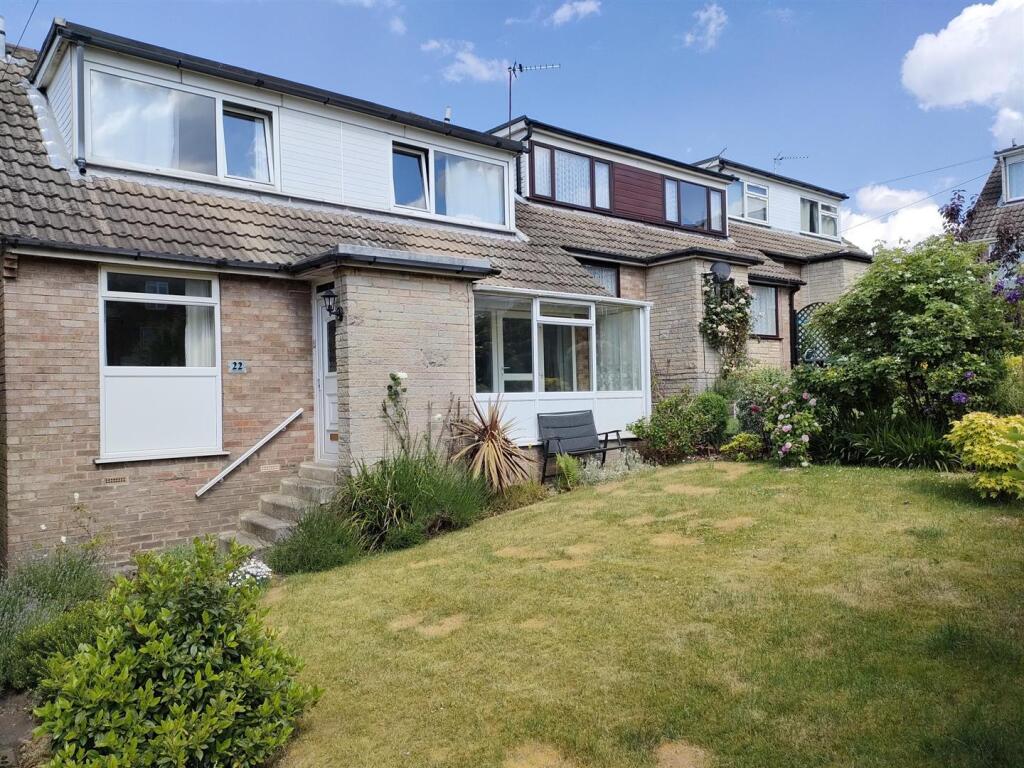 Main image of property: Larkfield Avenue, Rawdon, LS19