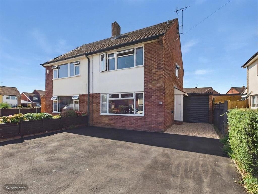 Main image of property: Park Avenue, Longlevens, Gloucester