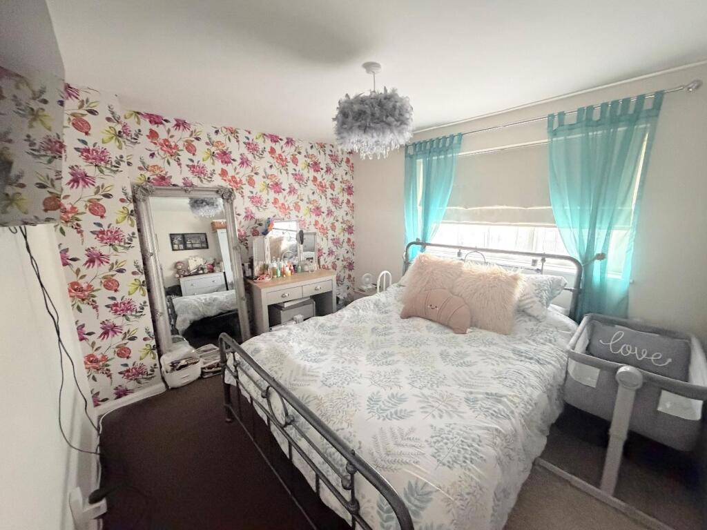 Marlowe Road, Rift House, Hartlepool photo 4