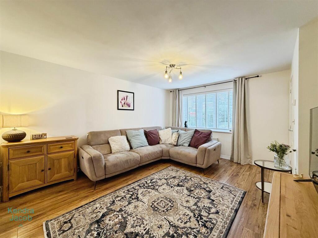 House in Sheffield - View 5