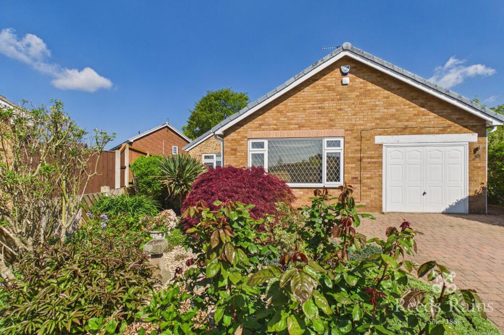 Main image of property: Carleton Green Close, Pontefract, West Yorkshire, WF8