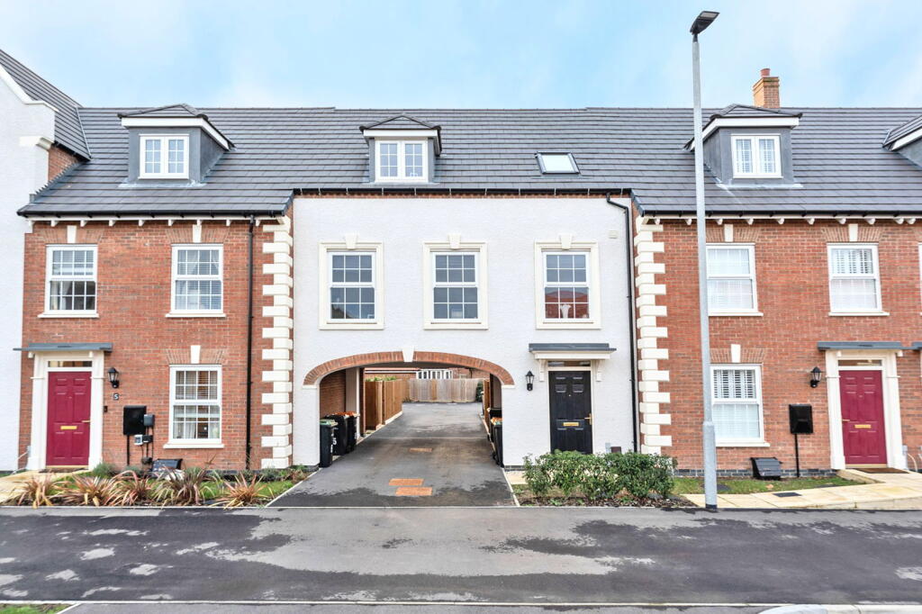 Main image of property: Biddenham Park Way, Bedford, Bedfordshire, MK40