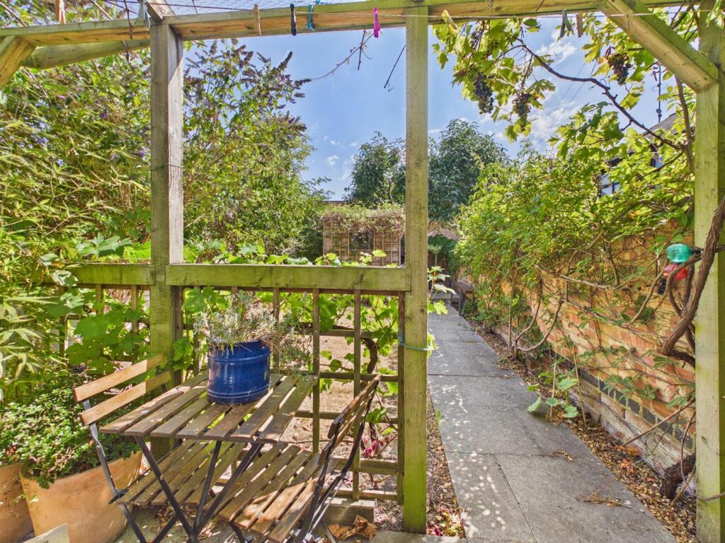 Property photo 9