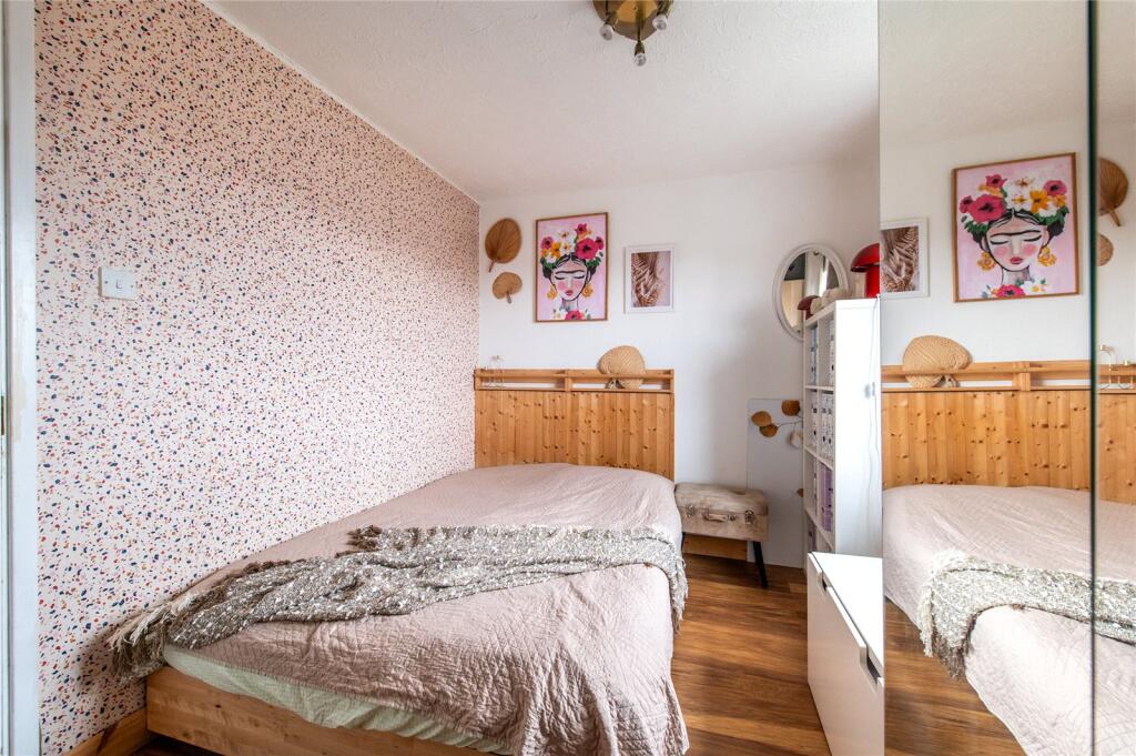 House in Maidstone, Downswood - View 5