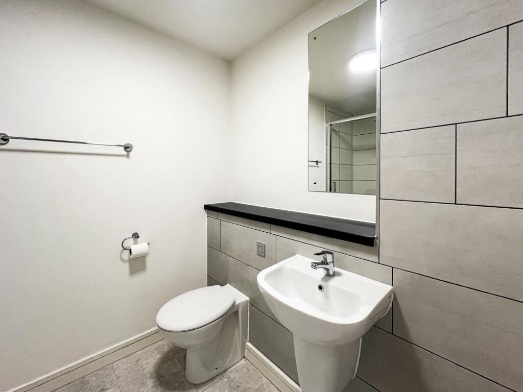 Apartment in Liverpool - View 5