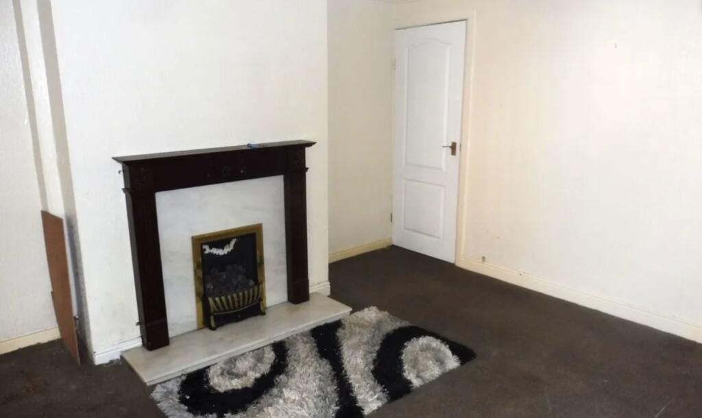 House in Sheffield - View 4