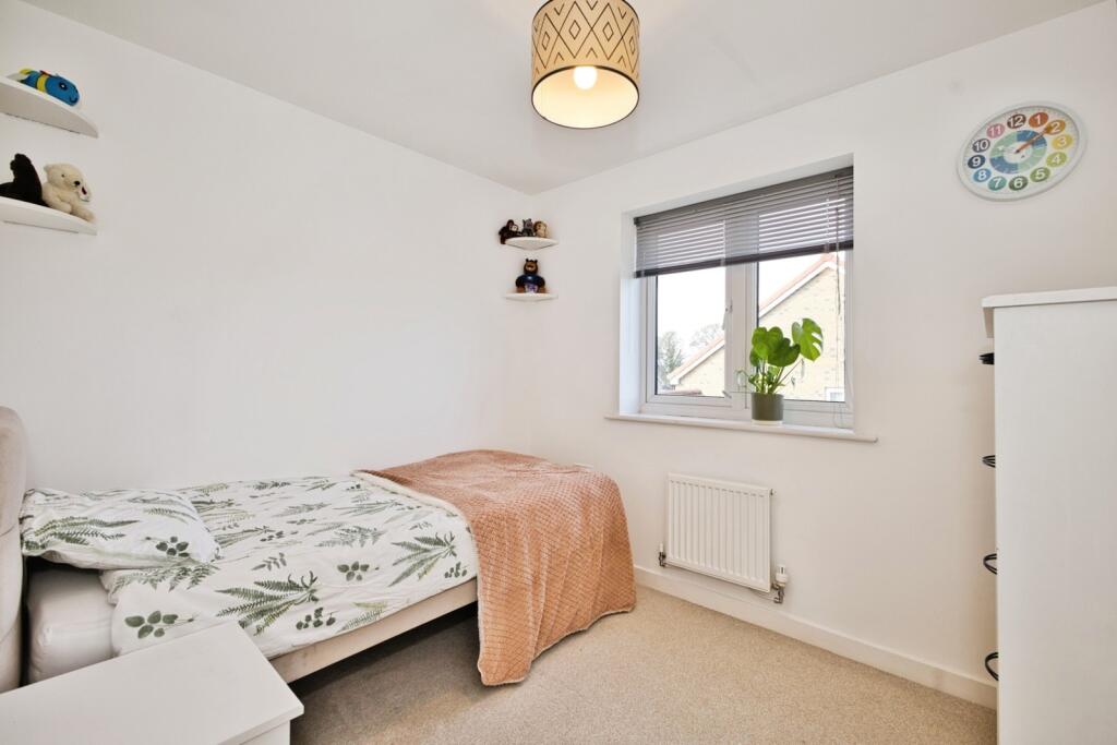 Sandpiper Drive, Houndstone, Yeovil, Somerset, BA22 – další
