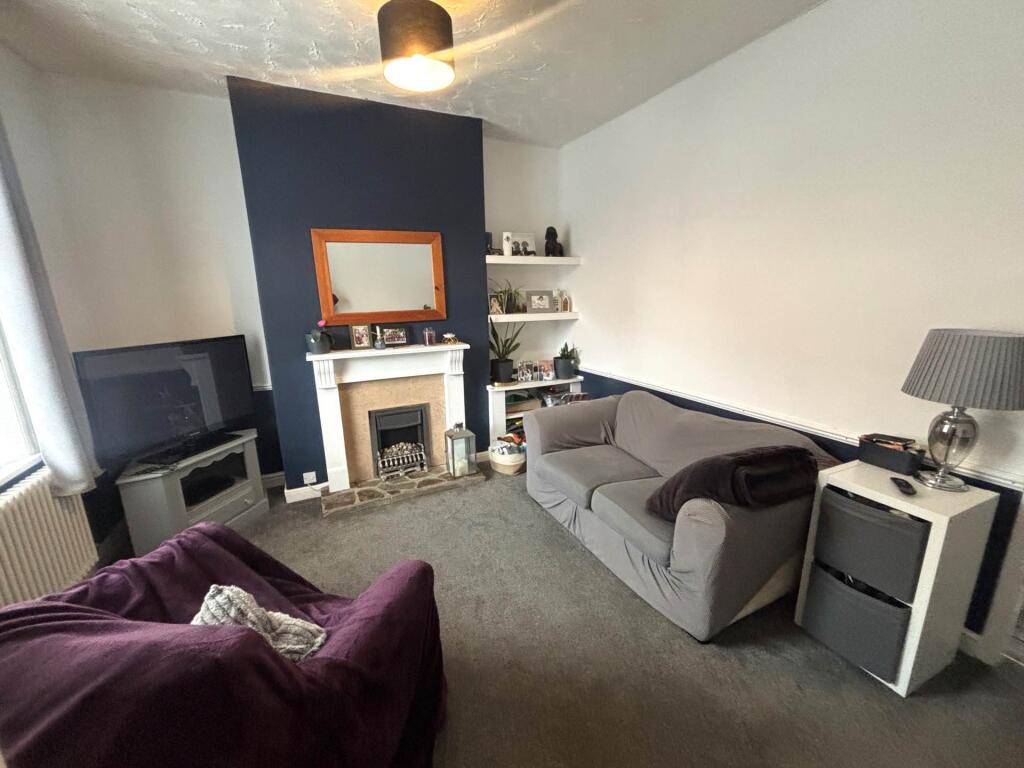 House in Oldham - View 5