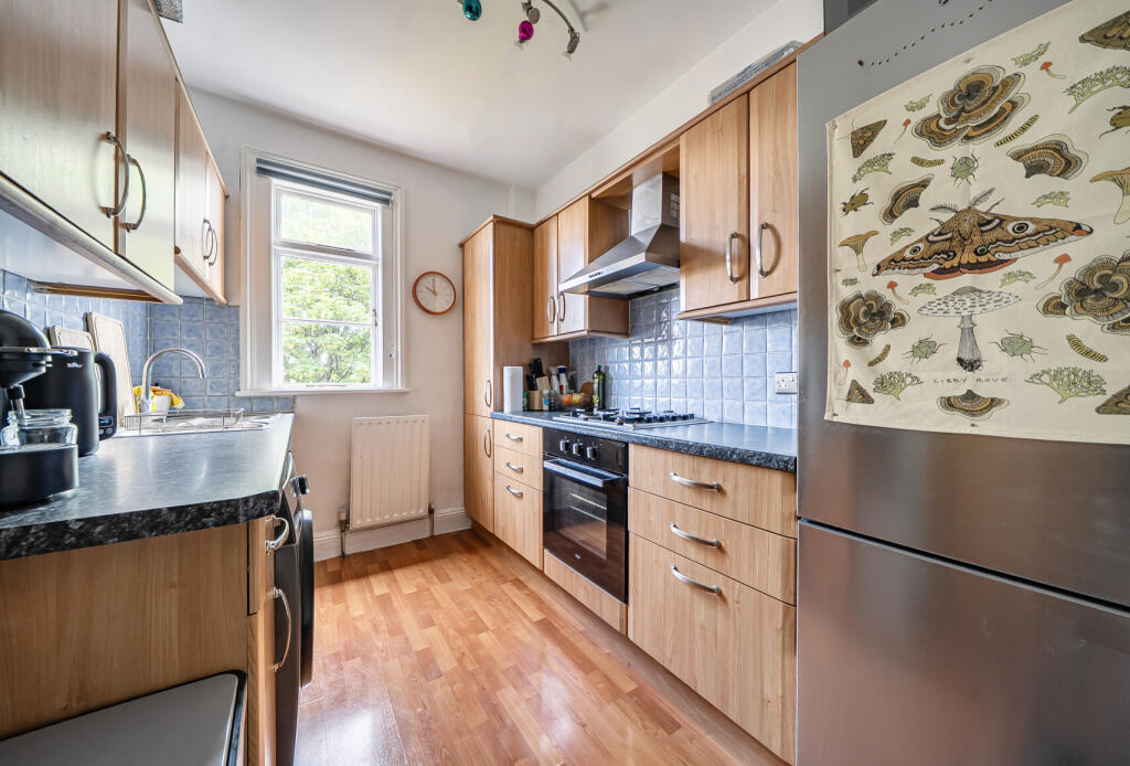 Apartment in Bristol, Pigsty Hill, Ashley Down - View 5