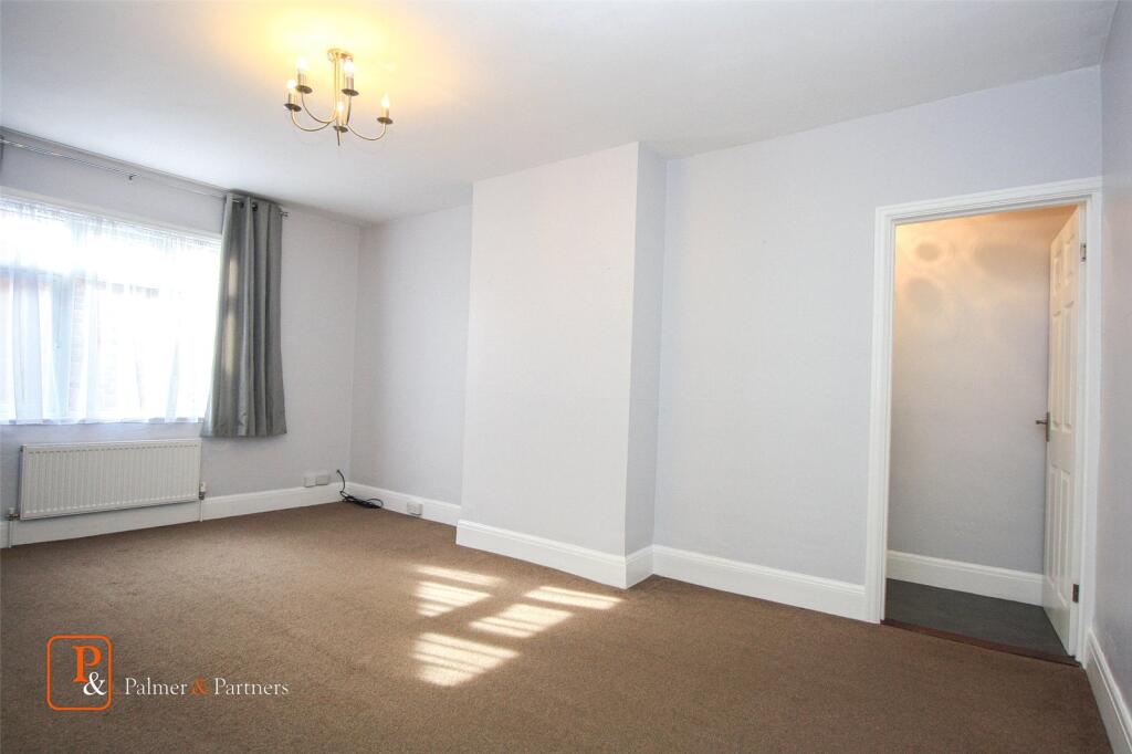 Main image of property: Harwich Road, Colchester, Essex, CO4