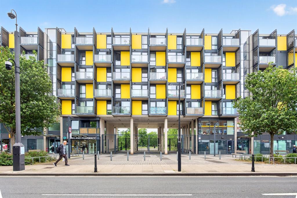Main image of property: Bloemfontein Road, London