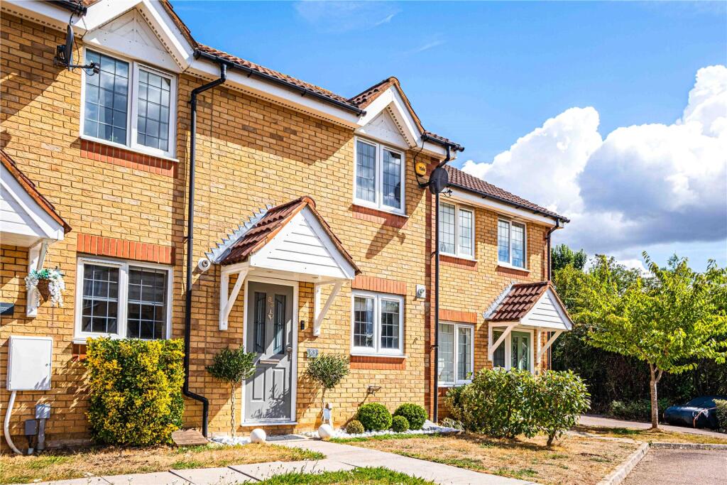 Main image of property: Halsey Drive, Gadebridge, Hemel Hempstead, Hertfordshire, HP1