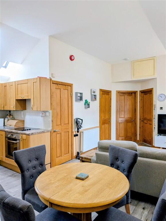Apartment in Huntly, Upper Pirriesmill - More