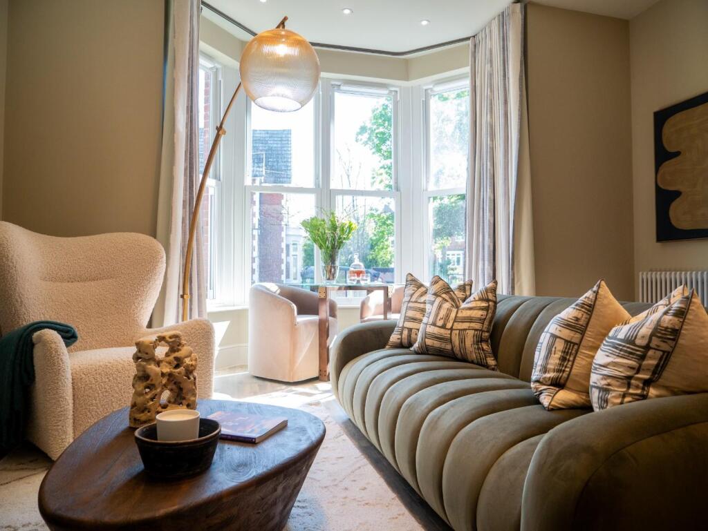 Apartment in Portsmouth - View 2
