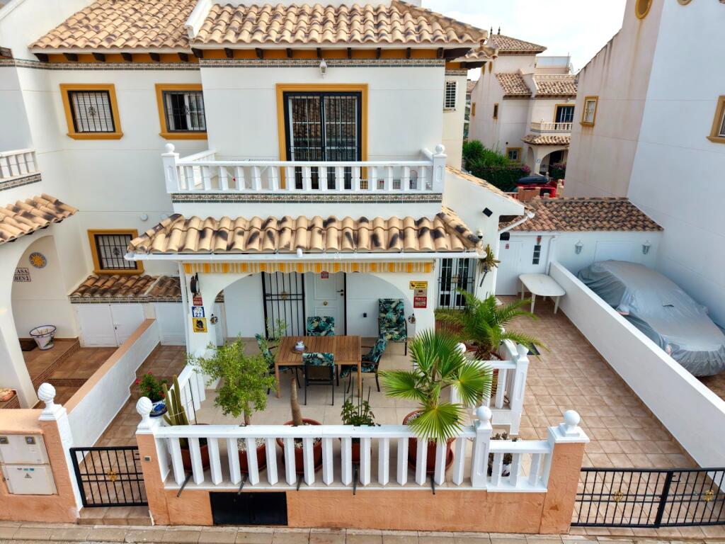 Main image of property: Valencia, Alicante, Cabo Roig