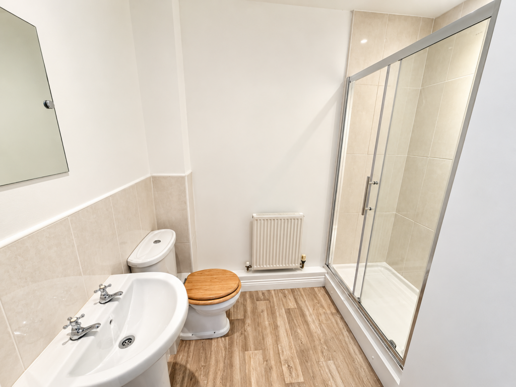 Apartment in Stockton-on-Tees, Hartlepool - View 5