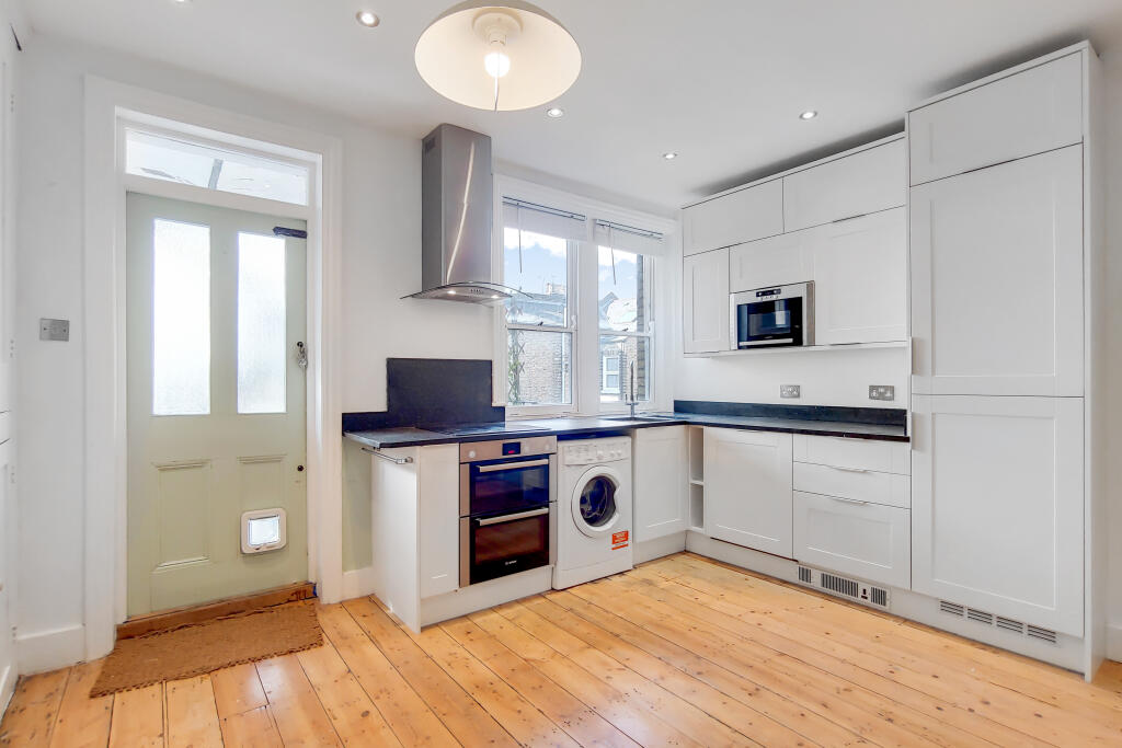 Main image of property: 108, Streatham High Road, London, SW16
