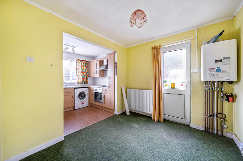 House in Yeovil, Somerset - View 5