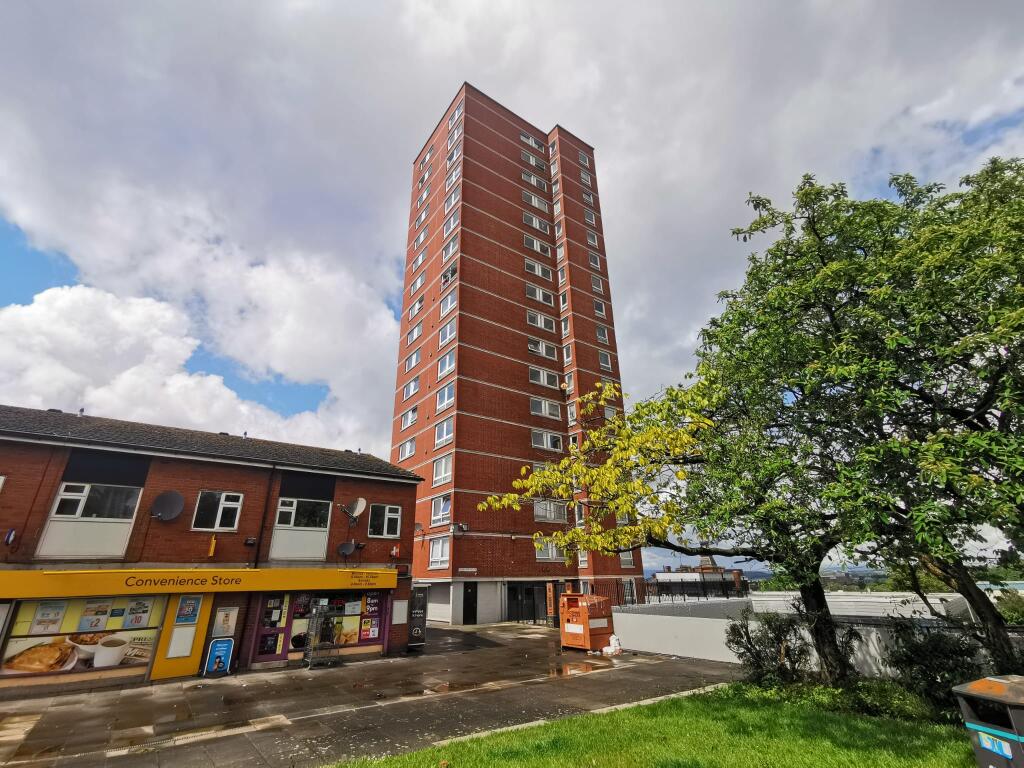 2-bed flat on Flat  Rountree House, Manchester Street, Oldham, £50,000