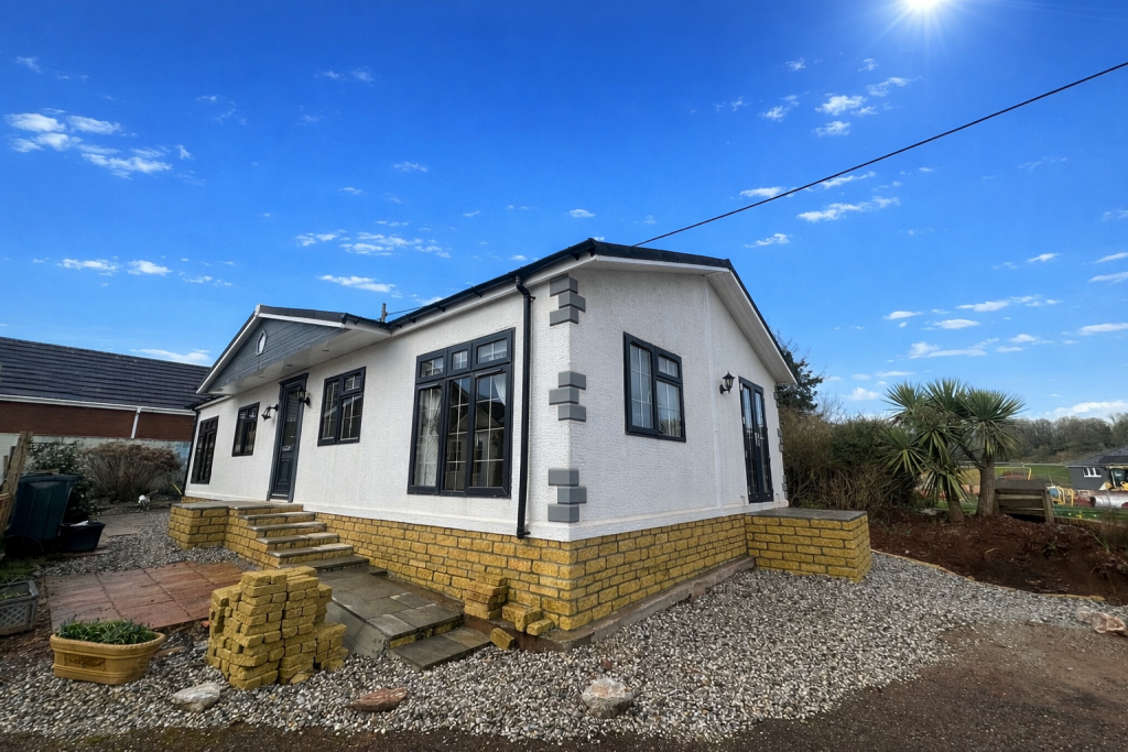 Main image of property: Totnes Road, Paignton, Devon, TQ4 7PW