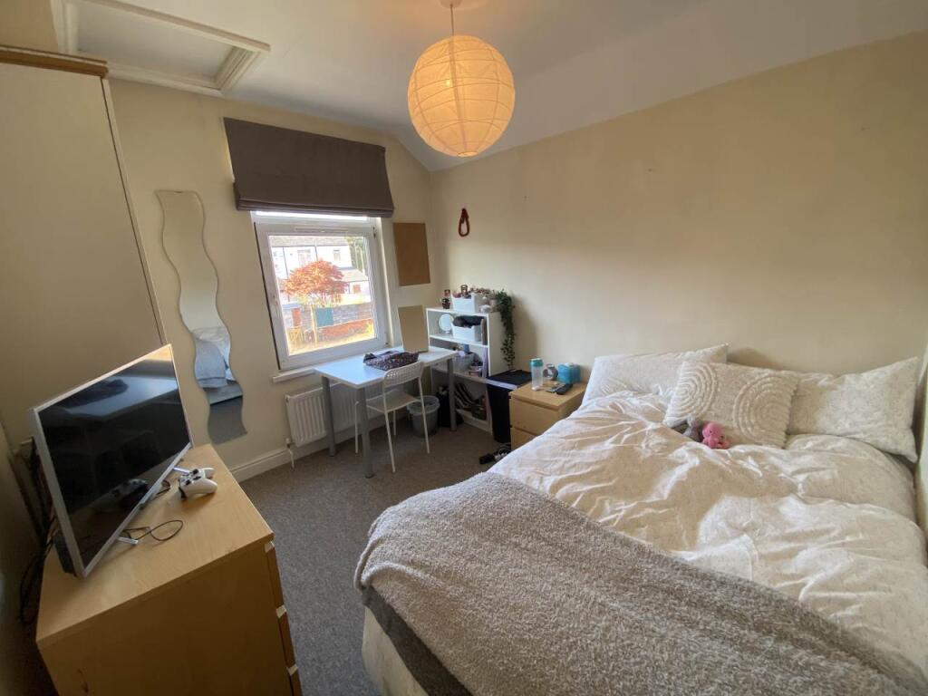 House in Cardiff - More