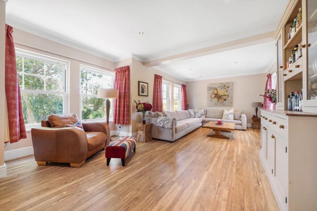House in London - View 3