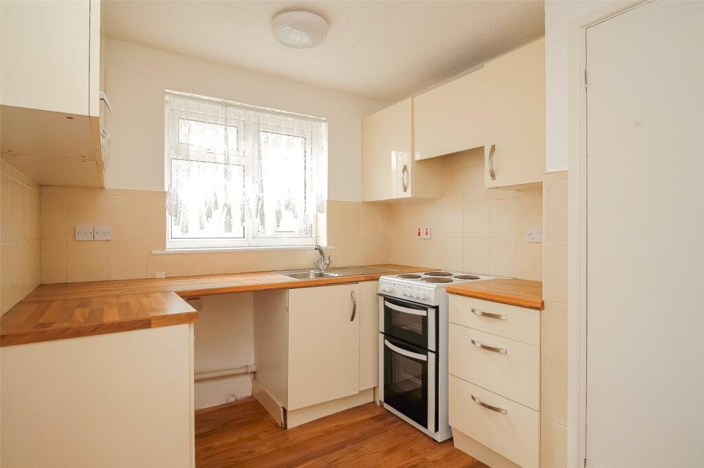 Kingsley Park, Westward Ho, Bideford, Devon, EX39 photo 3