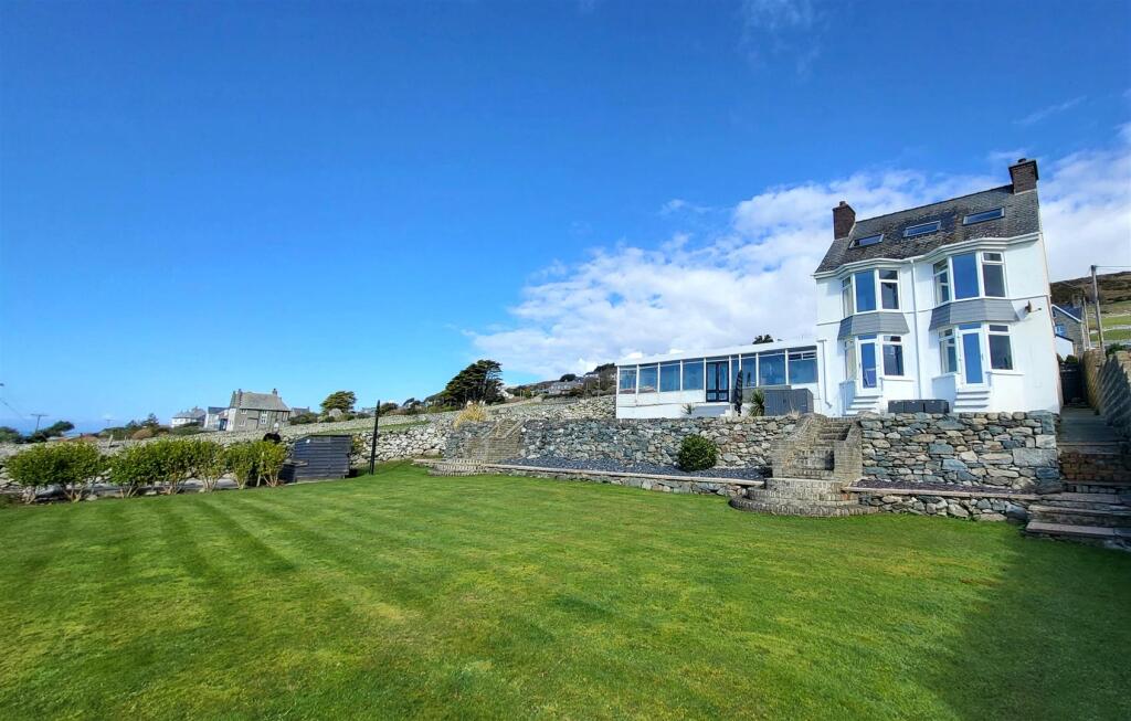 Main image of property: Albainn, Llanaber