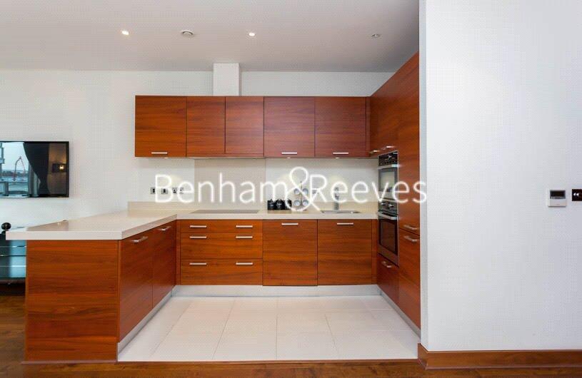Apartment in London - More