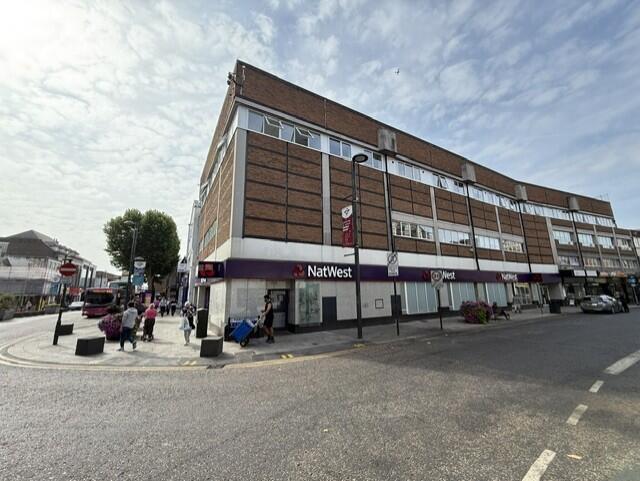 Main image of property: High Street, WD17