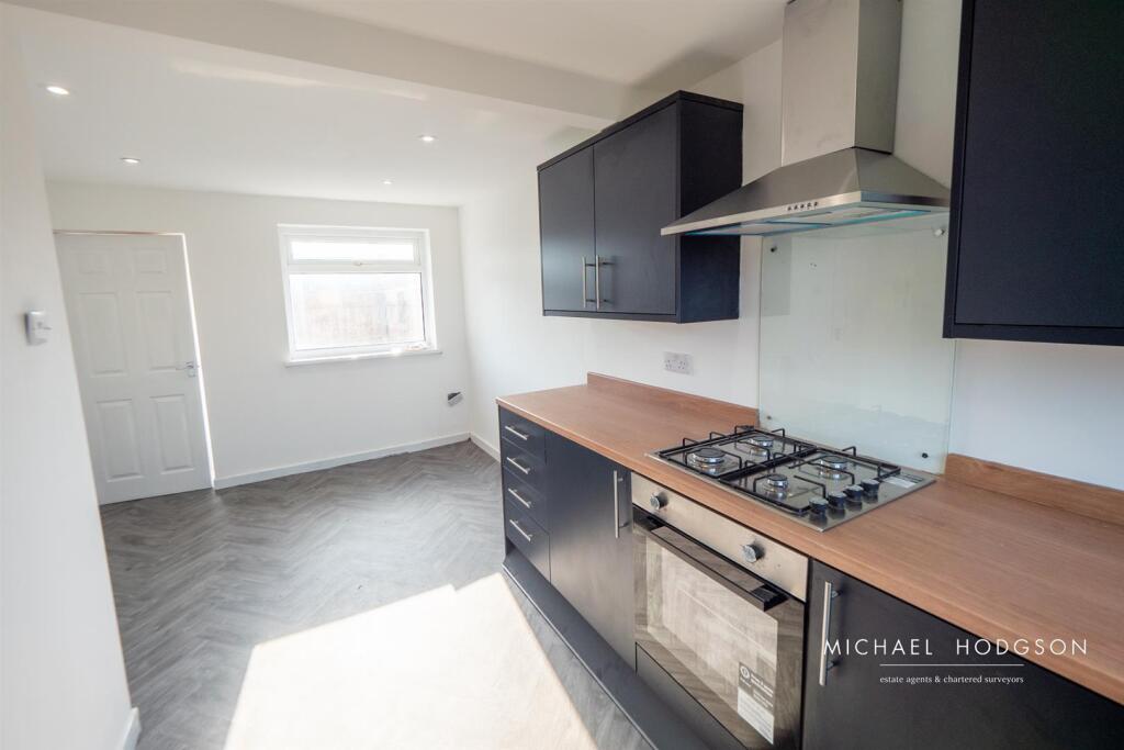 Tadcaster Road, Thorney Close, Sunderland photo 4