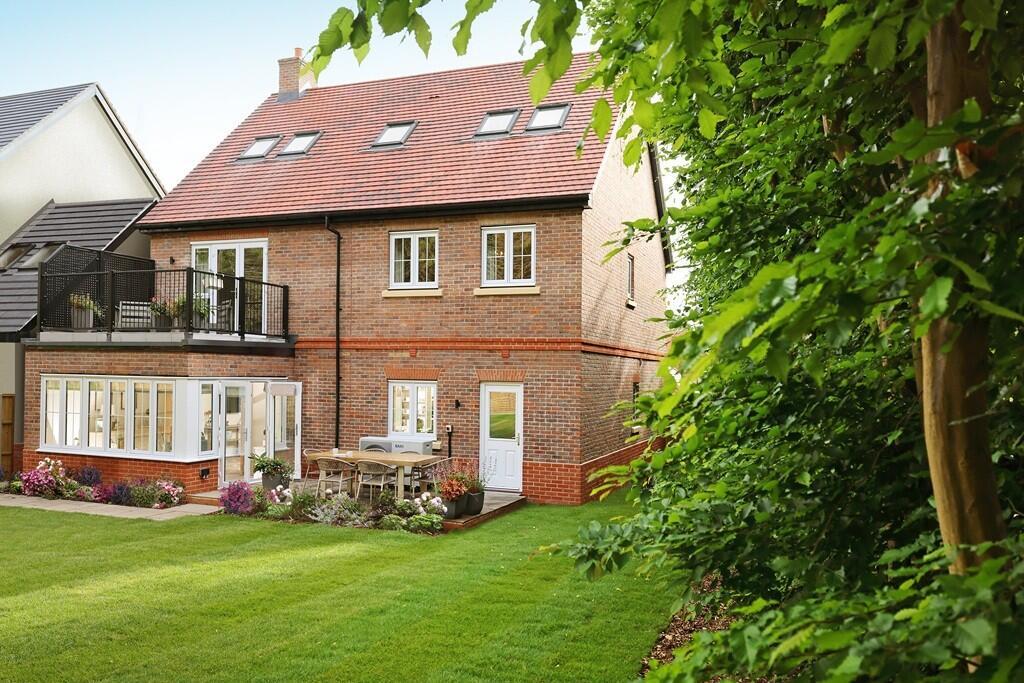 House in South Oxfordshire, Shiplake - More