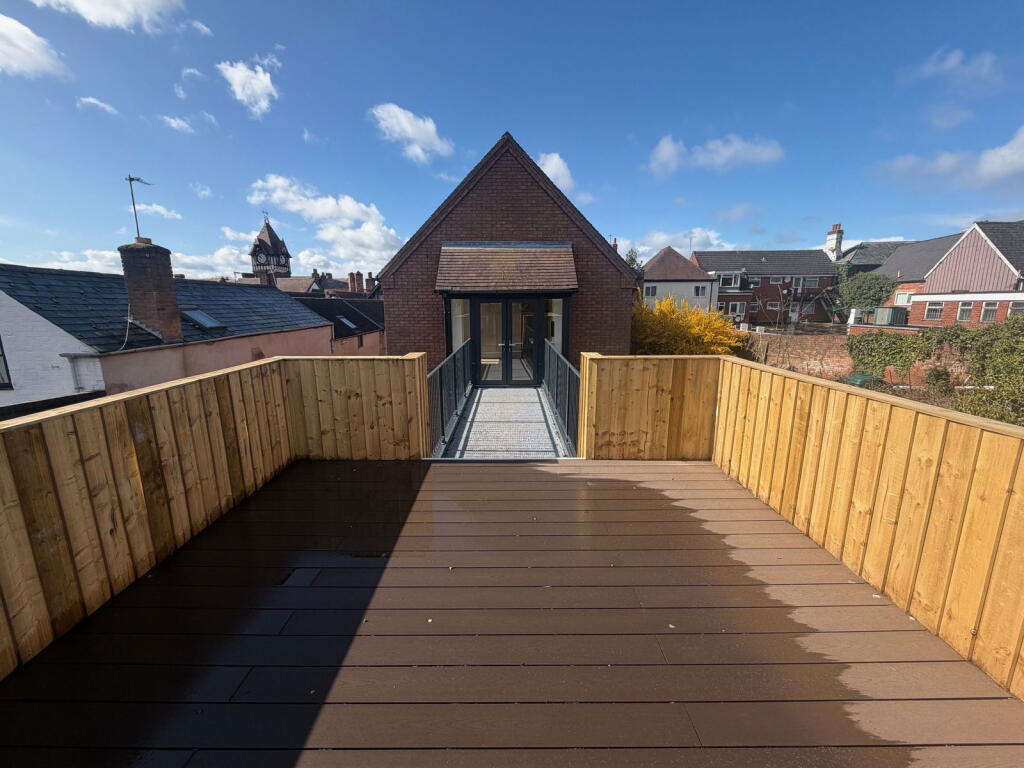 Main image of property: The Luxe Loft 15 The Homend, Ledbury, Herefordshire, HR8 1BN