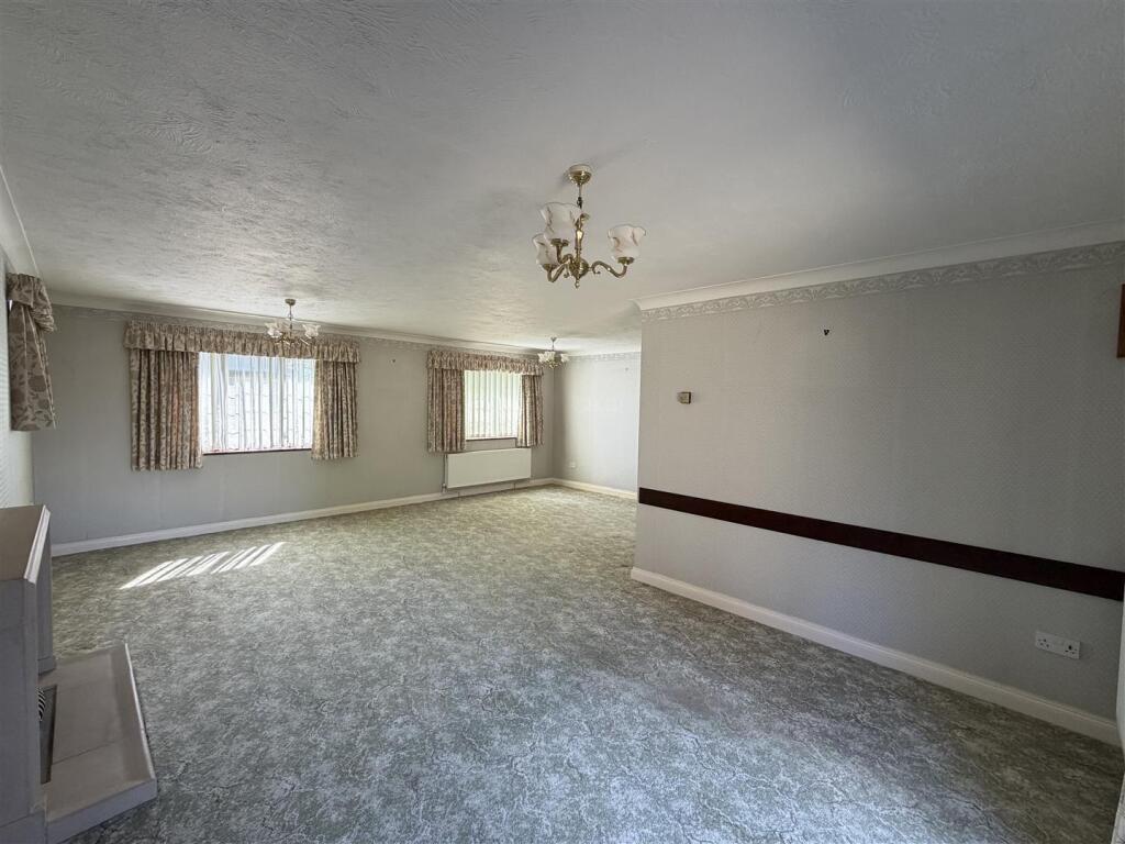 House in Salisbury - More