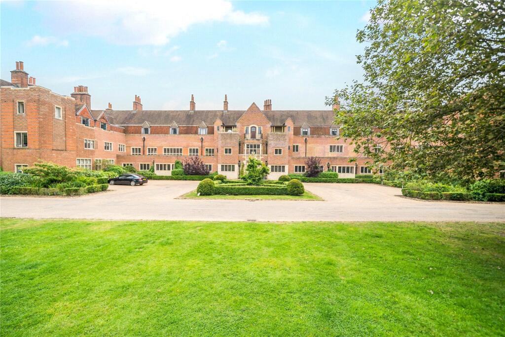 Main image of property: Kings Drive, Midhurst, West Sussex, GU29